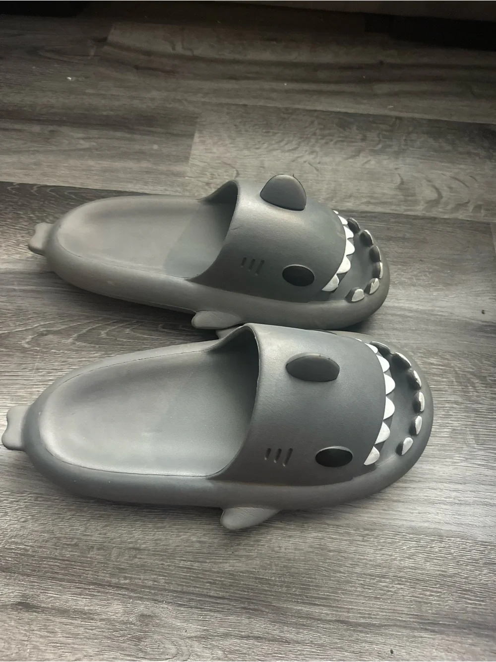 Kids Shark One-Piece Slip-On Shoes in Gray